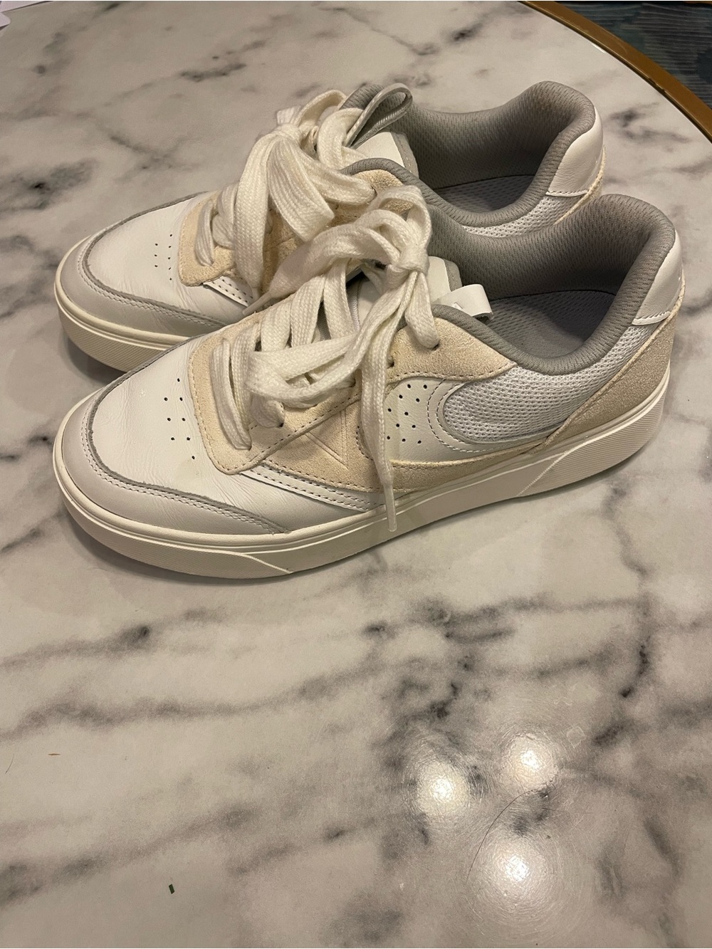 Vionic Women's Karmelle Leather Casual Sneakers